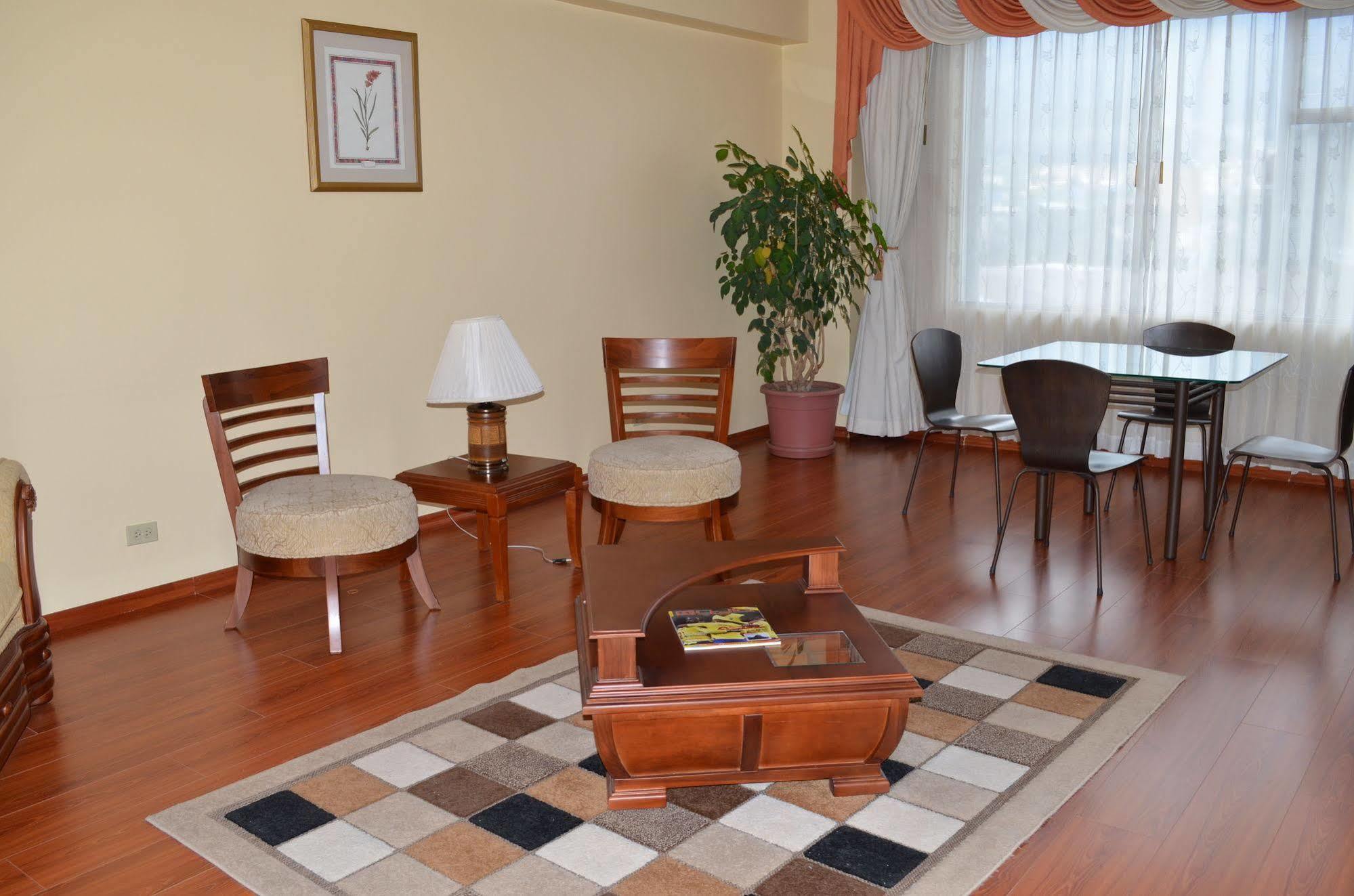 Hotel Tambo Real Quito Exteriör bild