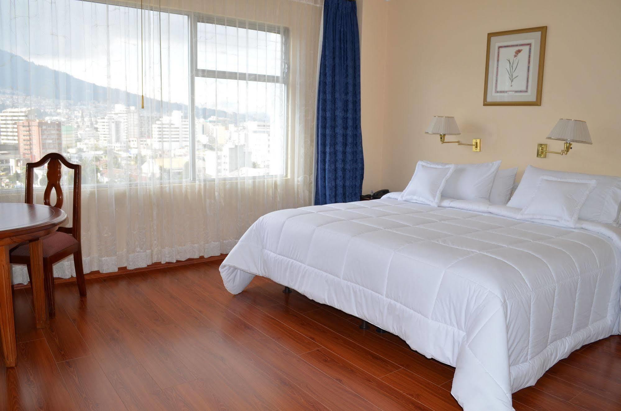Hotel Tambo Real Quito Exteriör bild